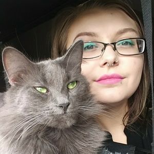 Meet your Posher, Connor